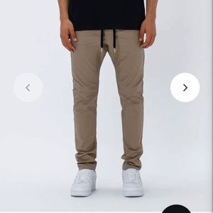 Zanerobe Sureshot Chino in Tan